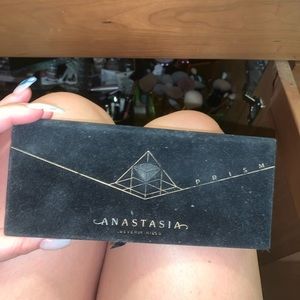 ABH Prism Pallete